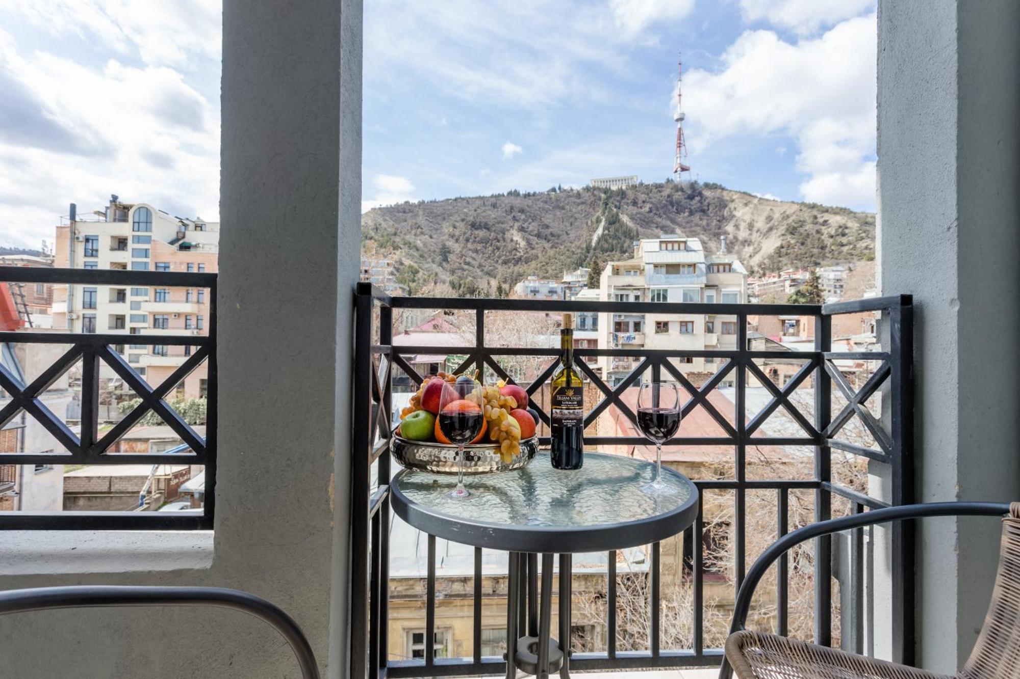 Rustaveli Residence I Tbiliszi Kültér fotó